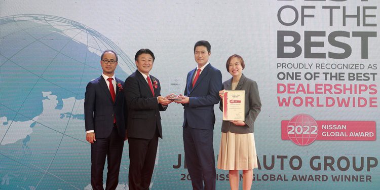 นิสสันมอบรางวัลสุดยอดดีลเลอร์แห่งปี ให้จิระดา ออโต้ กรุ๊ป