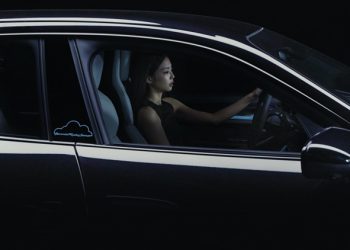 ปอร์เช่ ไทคานน์ ที่ถูกสรรสร้างโปรแกรม Sonderwunsch สำหรับ “เจนนี่ BLACKPINK “