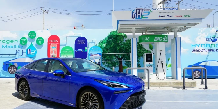 “PTT – OR – TOYOTA – BIG” เปิดสถานีต้นแบบเติมไฮโดรเจนสำหรับรถยนต์ไฟฟ้าเซลล์เชื้อเพลิง