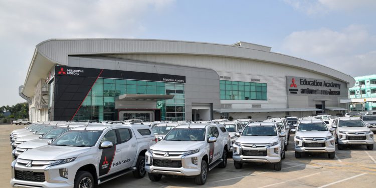 มิตซูบิชิ มอเตอร์ส จัดงาน Mitsubishi Service Festival