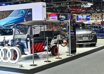 อาวดี้ ครบเครื่อง โชว์นวัตกรรม TukTuk ต้นแบบ e-Rickshaw