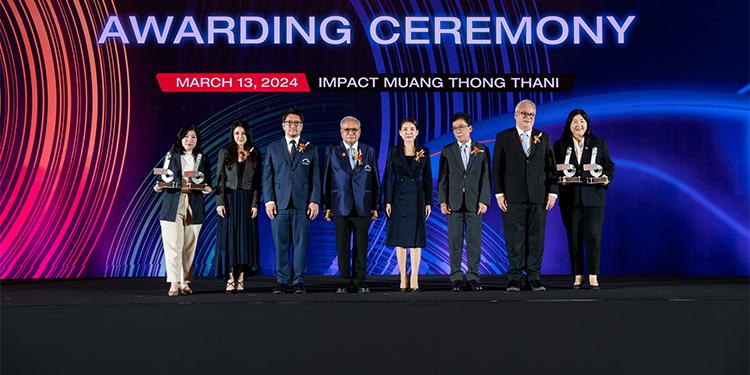 ฮอนด้า คว้า 4 รางวัลรถไฮบริดยอดเยี่ยมแห่งปี ในงาน Car of the Year 2024 ครอบคลุมหลากเซกเมนต์ ทั้งซิตี้ ซีวิค แอคคอร์ด และ ซีอาร์-วี