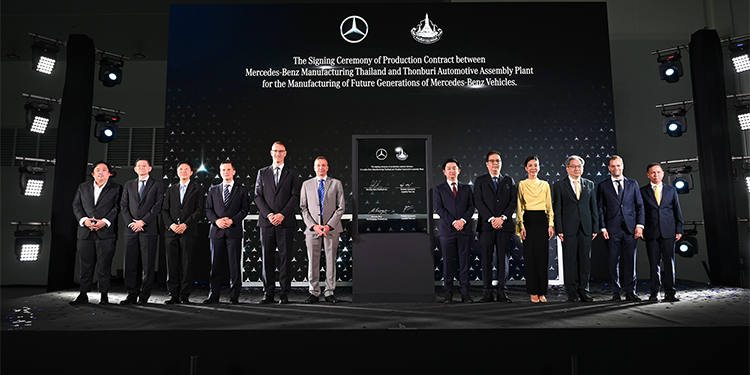 เมอร์เซเดส-เบนซ์ เดินหน้าต่อสัญญา 10 ปี ขยายฐานการผลิตรถยนต์พลังงานไฟฟ้าในไทยพร้อมส่งมอบเซลล์แบตเตอรี่ให้ สวทช. นำไปวิจัยด้านพลังงาน