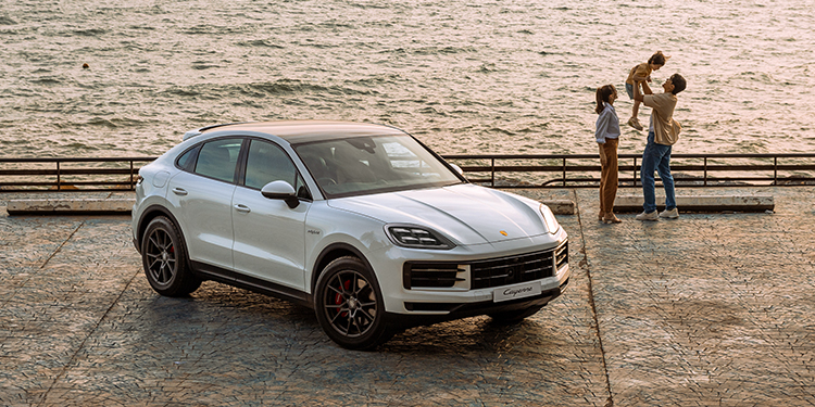 ปอร์เช่ ประเทศไทย เปิดตัวรถยนต์รุ่นใหม่ Cayenne S E-Hybrid Coupé ที่ประกอบขึ้นภายในภูมิภาคอาเซียน มอบประสบการณ์อันเหนือระดับในราคาที่น่าสนใจ