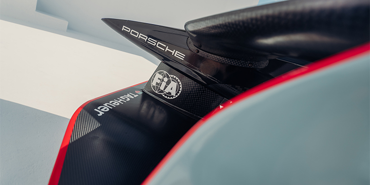 การเปิดตัวครั้งแรกของปอร์เช่ 99X Electric ใหม่