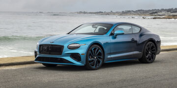 เบนท์ลีย์ แบงค็อก นำเสนอ ‘Ombre by Mulliner’ ออปชันสีแรเงารูปแบบใหม่ สะท้อนความโดดเด่นที่คู่ควรกับสุดยอดยนตรกรรม