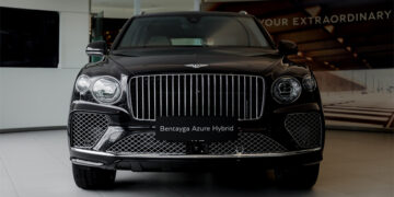 เบนท์ลีย์ แบงค็อก เปิดโชว์รูมแฟลกชิปกลางกรุง รับแขกวีไอพีร่วมงาน Bentayga Azure Hybrid Private Viewing พร้อมมอบแคมเปญรถสต็อกแห่งปี