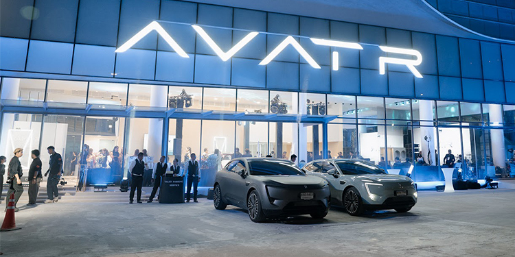 Infinite Automobile เปิดตัวโชว์รูม AVATR RAMA 3 แฟลกชิปแห่งใหม่ พร้อมเผยโฉม AVATR 11 Royal Edition อย่างเป็นทางการ