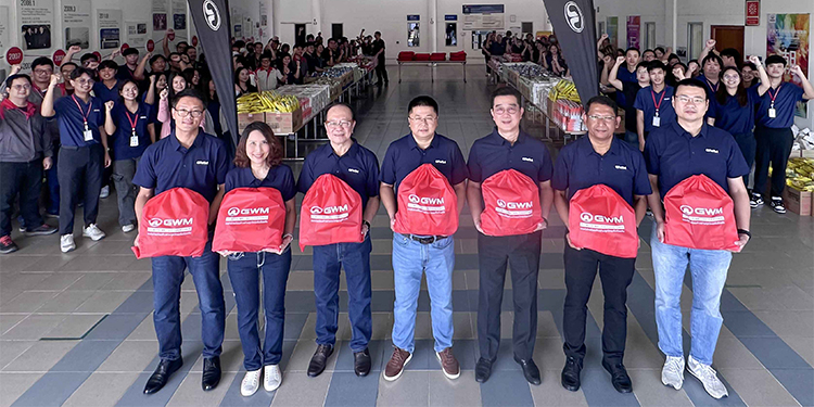GWM (Thailand) เร่งระดมพนักงานกว่า 100 ชีวิต จัดสิ่งของบรรเทาทุกข์กว่า 1,200 ชุด ส่งกำลังใจและความช่วยเหลือสู่ผู้ประสบภัยน้ำท่วมภาคใต้