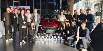 กระแสตอบรับรถไฟฟ้า Mazda6e ลูกค้าหลั่งไหลร่วมงานสุดคึกคัก โรดโชว์ 8 จังหวัด เก็บยอดจองเพิ่มอีกกว่า 1,000 คัน รวมทะลุ 4,000 คัน