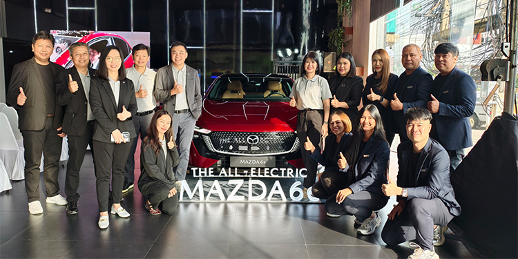 กระแสตอบรับรถไฟฟ้า Mazda6e ลูกค้าหลั่งไหลร่วมงานสุดคึกคัก โรดโชว์ 8 จังหวัด เก็บยอดจองเพิ่มอีกกว่า 1,000 คัน รวมทะลุ 4,000 คัน