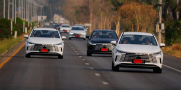 BYD SEAL 5 DM-i SUPER PHEV พิสูจน์ความประหยัด เติมน้ำมันและชาร์จไฟครั้งเดียว ขับได้ไกลสุดกว่า 1,200 กิโลเมตร ภายใต้สภาวะการใช้งานจริง