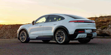 ปอร์เช่ เปิดคัว คาเยนน์ คูเป้ อิเล็กทริค ใหม่ ยกระดับประสบการณ์ SUV ด้วยพลังงานไฟฟ้าและดีไซน์จาก 911 ในตำนาน