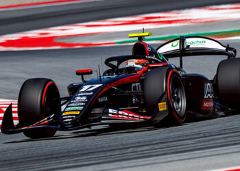“เติ้น ทัศนพล” โชว์ฟอร์มแกร่ง ฝ่าศึก FIA F2 คว้า “Top 10” ที่บาร์เซโลนา