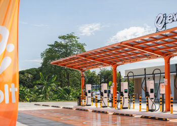 อีโวลท์ เดินหน้ายกระดับโครงสร้างพื้นฐาน EV ไทย เปิดตัว “Evolt Station Hub” แห่งแรก บนถนนลาดกระบัง
