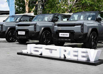 OMODA & JAECOO ส่งมอบ JAECOO 6T REEV ให้ลูกค้ากลุ่มแรกในงาน “NextFest” พร้อมเดินหน้าพัฒนา Ecosystem และเสริมความแข็งแกร่งของ OJ Club