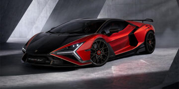 Lamborghini Revuelto SV – ขั้นสุดแห่งสมรรถนะการขับขี่ลัมโบร์กินีเปิดตัวทายาทรุ่นล่าสุดแห่งตำนานตระกูล SV