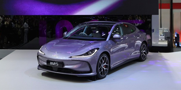 เอ็มจี สร้างสีสันในงาน BIG MOTOR SALE 2026 เปิดตัว MG IM5 EXCLUSIVE EDITION ลิมิเต็ด 50 คันในไทย
