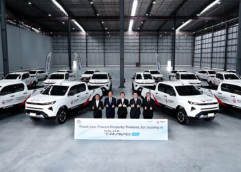 เฟรเซอร์ส พร็อพเพอร์ตี้ ประเทศไทย มั่นใจ เลือก Hilux Travo-e หนุนแผนลดการปล่อยก๊าซเรือนกระจกจากการดำเนินงานรับมอบรถยนต์พลังงานทางเลือกจากโตโยต้า 17 คัน