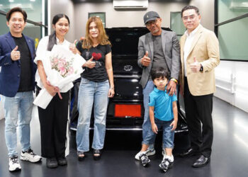 เครือเจริญโภคภัณฑ์ ร่วมกับ เอ็มจี สนับสนุนการเดินทางในบทบาทใหม่ของ “เนเน่ รอยัล” ด้วยการดูแลภายใต้ MG SMILE