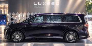 LUXEED เปิดเกมรุก เผยโฉม EHV (V9) ยนตรกรรม MPV สุดล้ำครั้งแรก มาพร้อมเบาะแถวที่สองแบบหมุนได้หลายองศาครั้งแรกในประเทศไทย